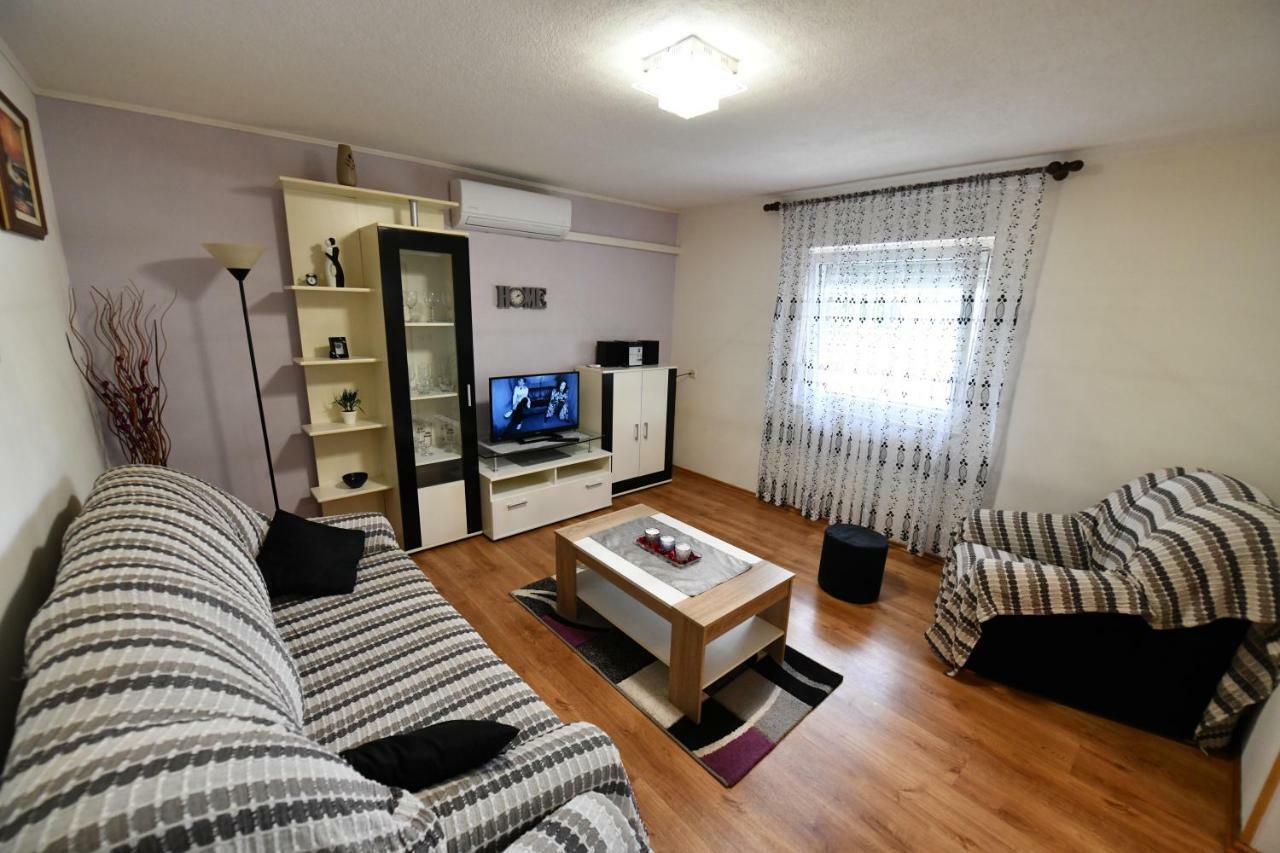 Holiday Home Miramary Trilj Exterior foto